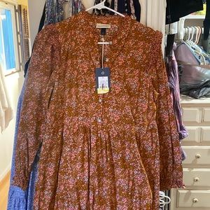 Universal threads dress